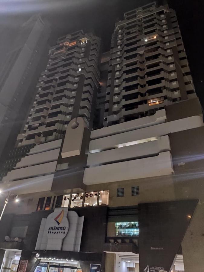 Apto A 30M Da Praia Sobre Shopping Atlantico Balneário Camboriú Екстериор снимка